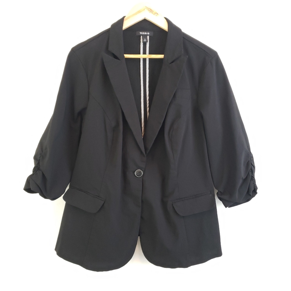 Torrid Women's Black Studio Lexington Millennium Stretch Blazer
